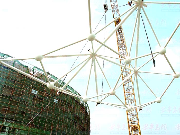高邮体育馆网架安装