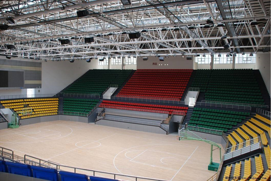 高邮羽毛球场网架工程